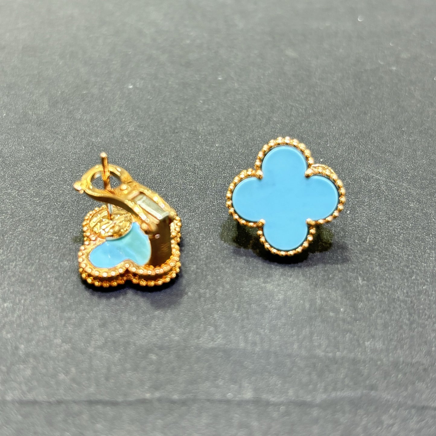 14k Gold Clover Earrings