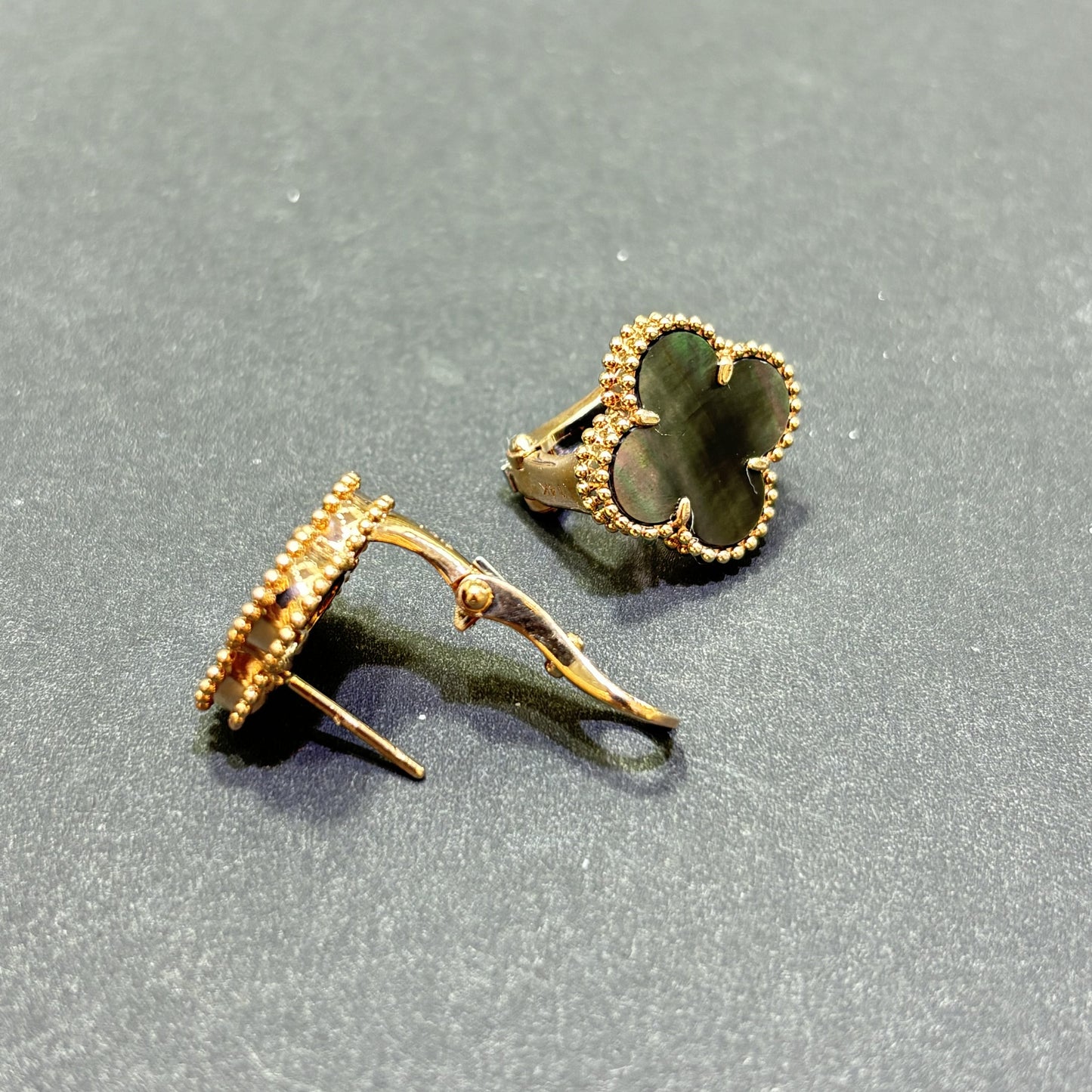14k Gold Clover Earrings