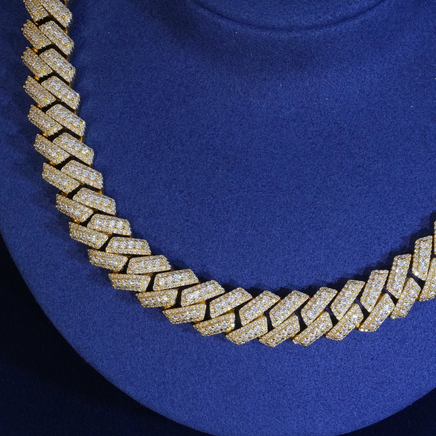 15mm Diamond Layered Cuban Link Chain