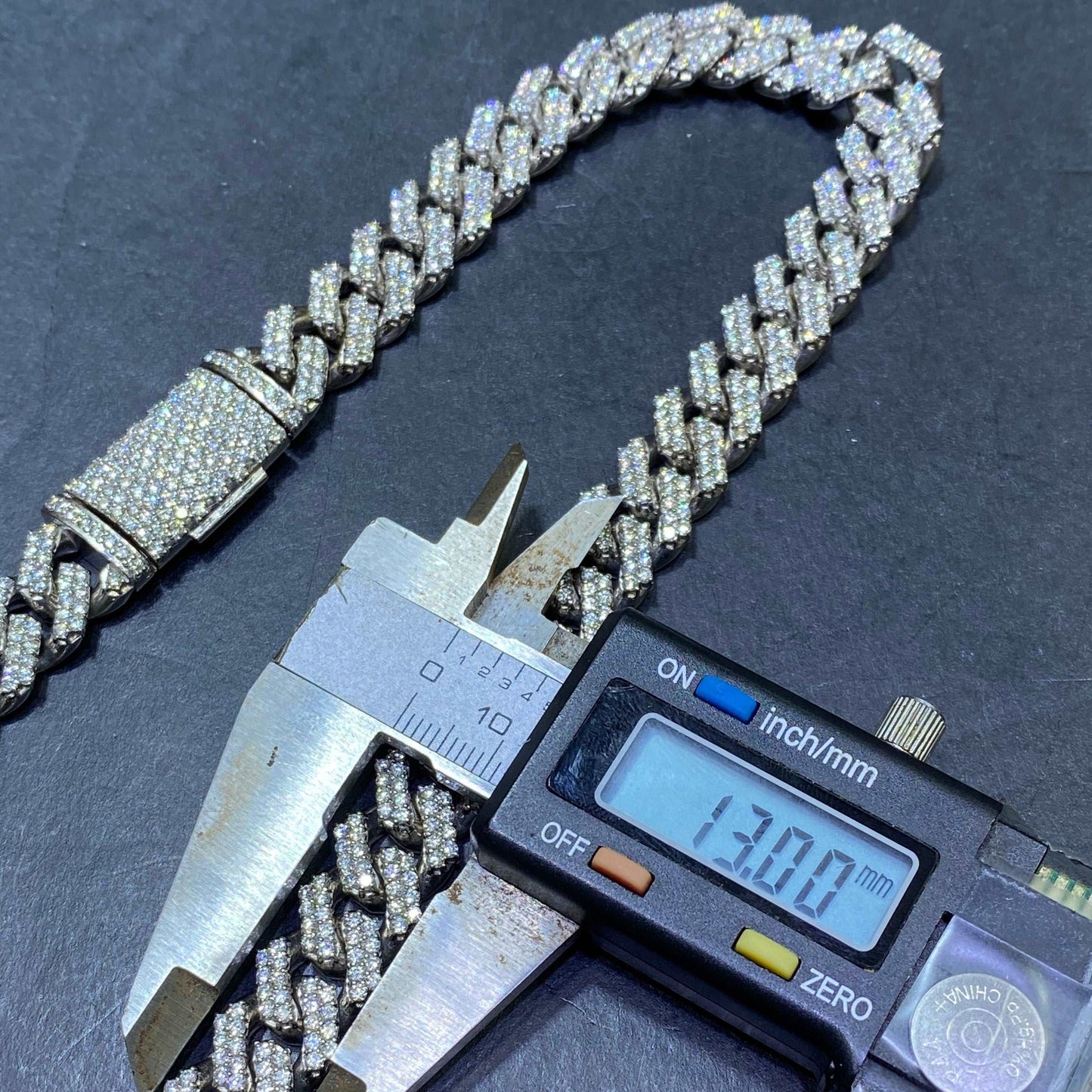 10k ICED MIAMI CUBAN LINK 24cts.t.w. VS1 Diamonds | White Gold | "Iced Bust Down" Chain