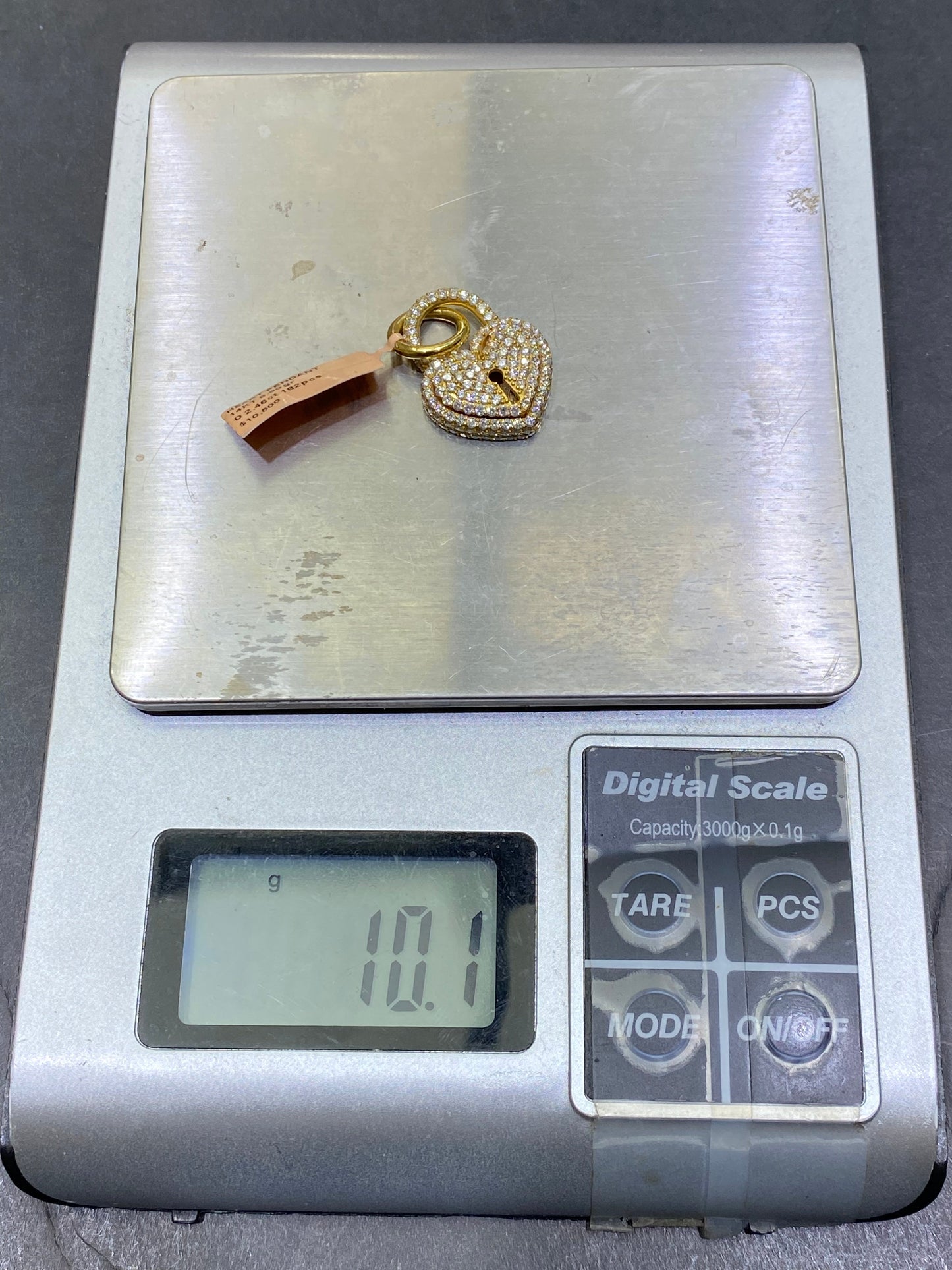 New14k pendant Love ❤️ heart lock Vs1 3cts.t.w.