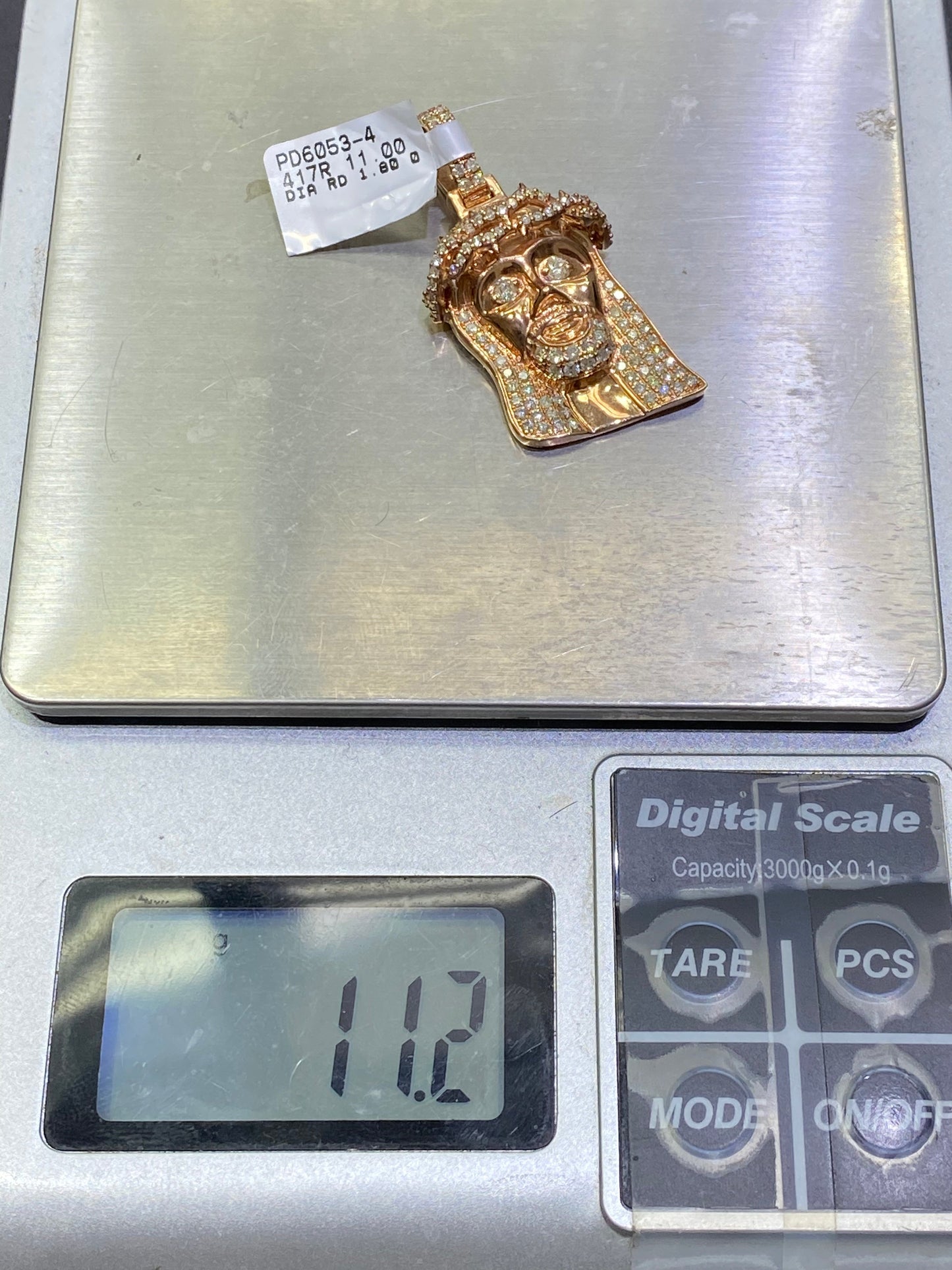 New 14k Vs1 “Iced Jesus piece “ 3 cts.t.w Natural Diamond 💎 Pendant