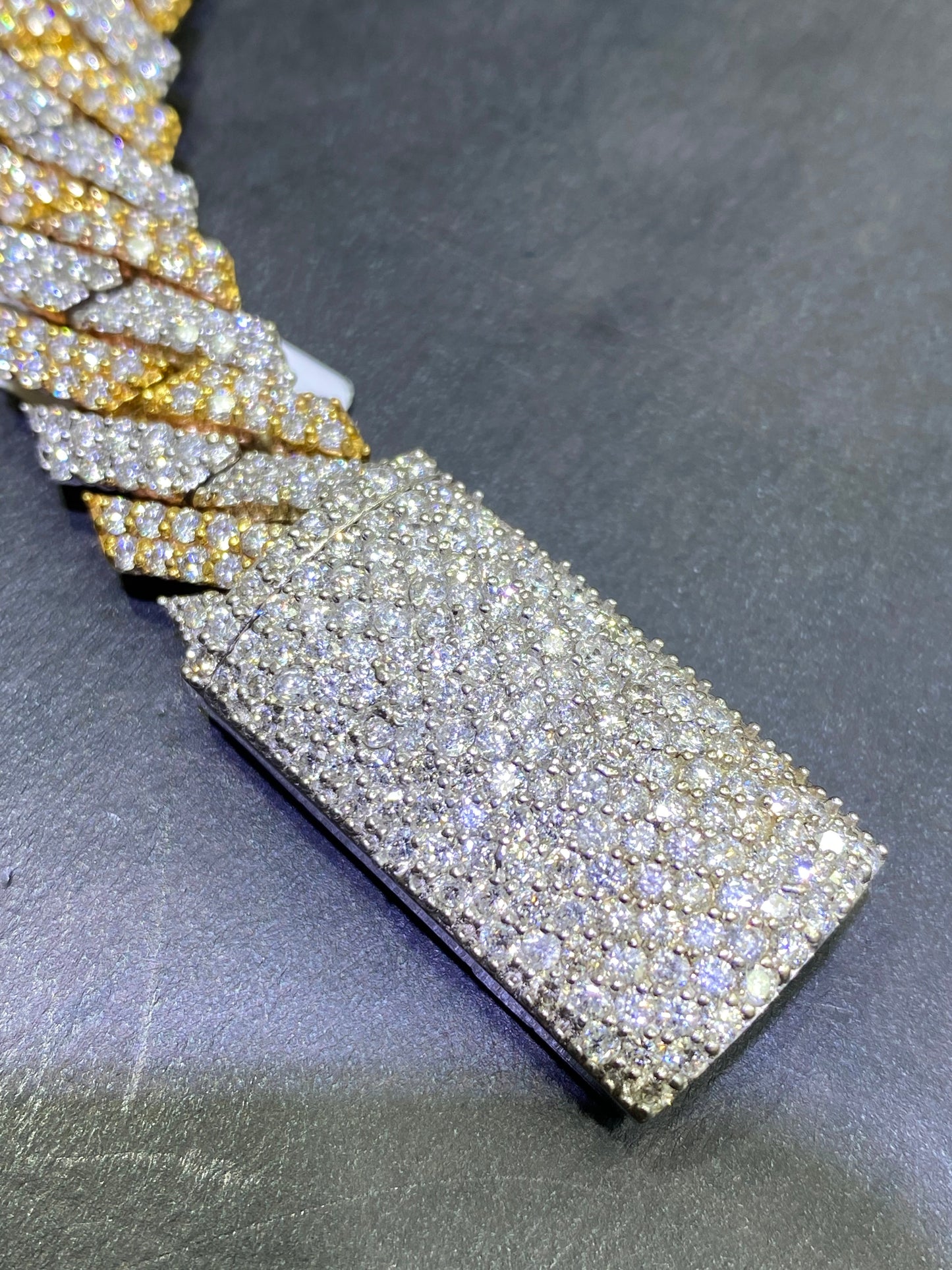 New SUPER ICED VVS1 ICED MIAMI BUST DOWN CUBAN LINK BRACELET | 15 cts
