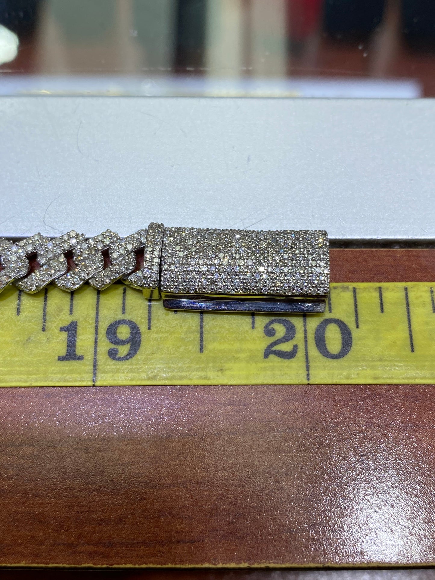 14k VS "Iced Bust Down Cuban Link" 10 cts t.w.💎 | 8MM | White Gold