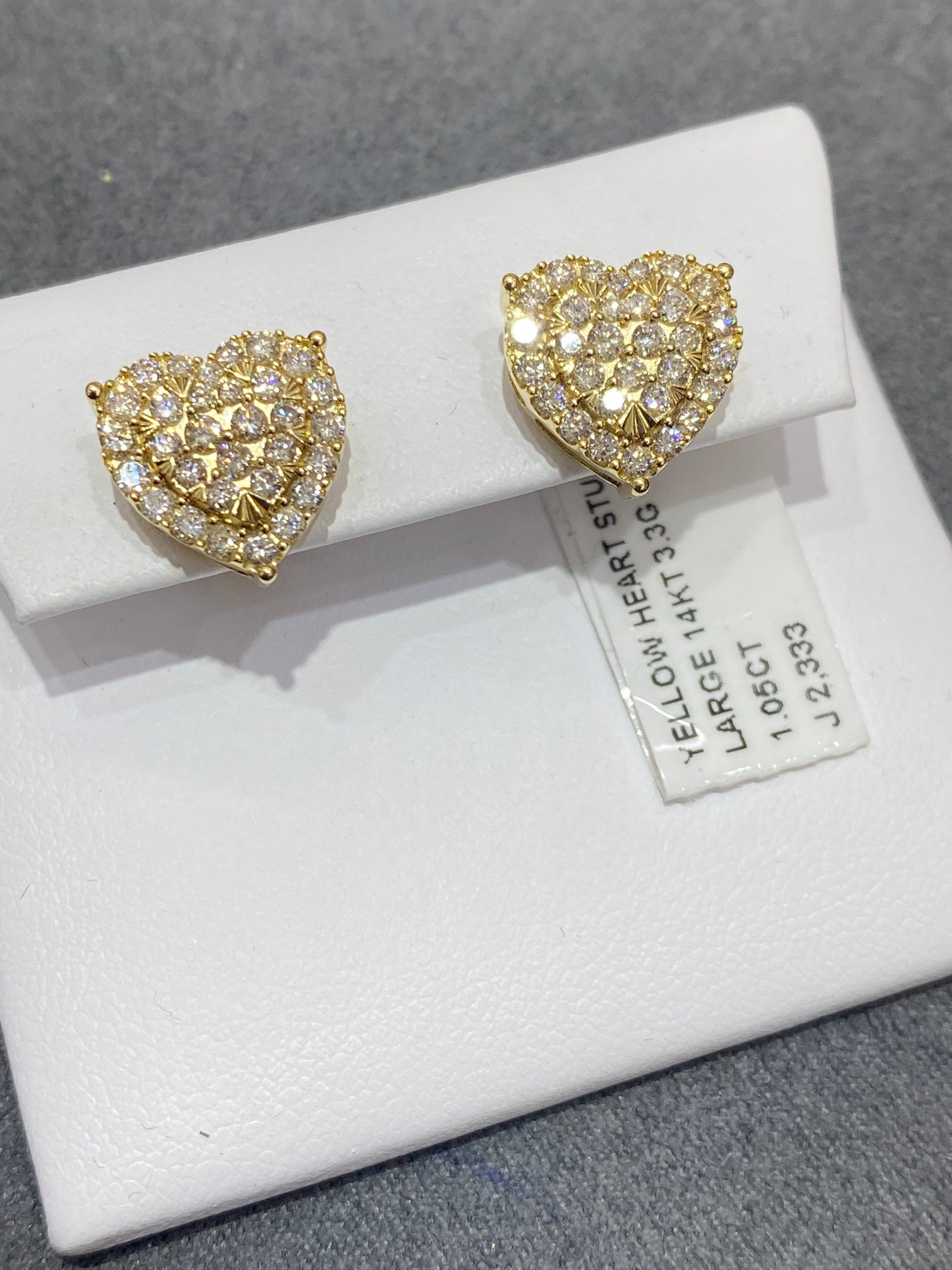 14k Vs1 natural diamonds yellow gold 1.2cts.t.w. Heart earrings