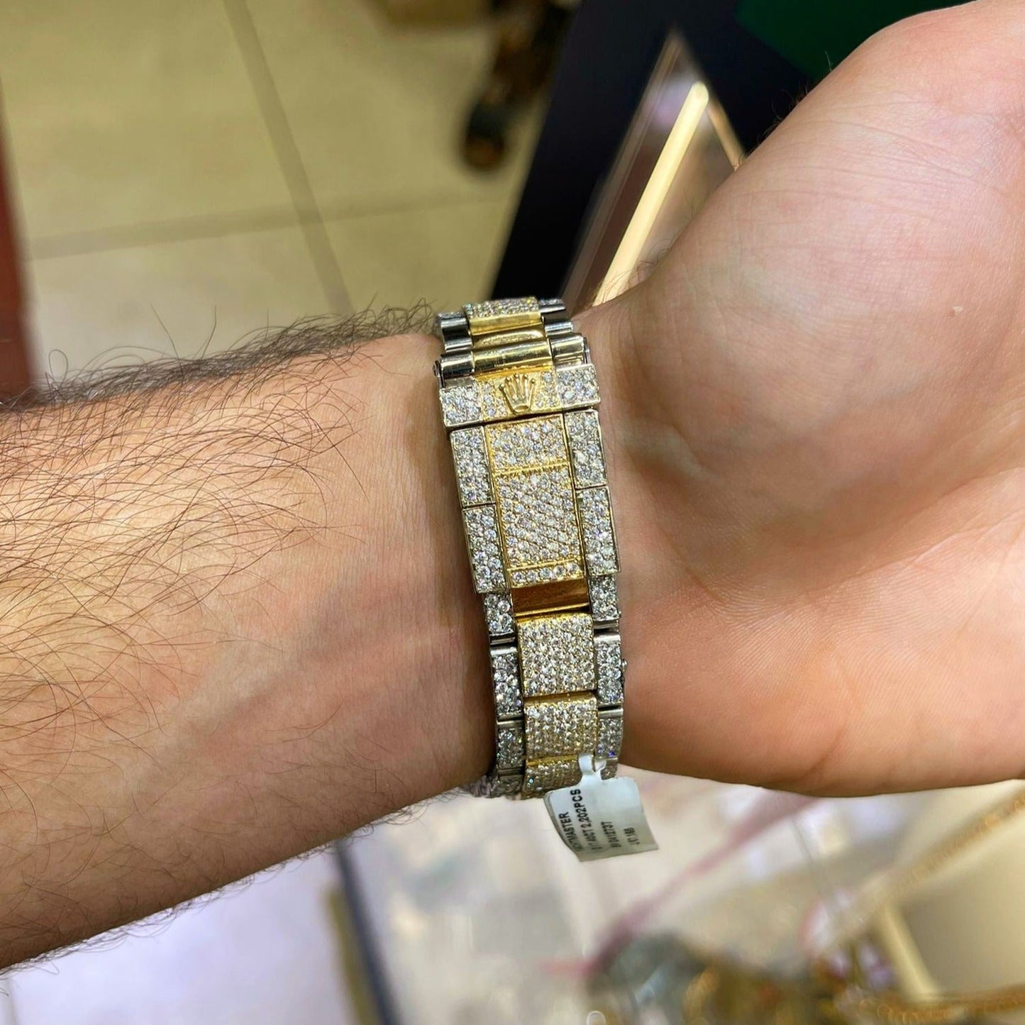 Yacht Master Iced Out 40mm ROLEX Two-Tone | 18k Gold | 22cts Vs-1