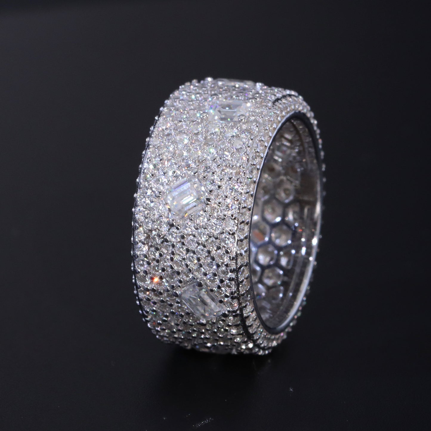 Luxe Diamond Moissanite Ring Band
