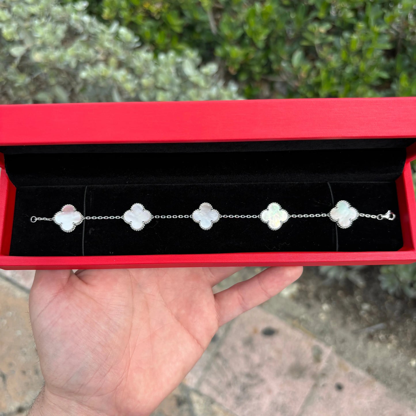 14k Mother of Pearl Clover Bracelet White Gold