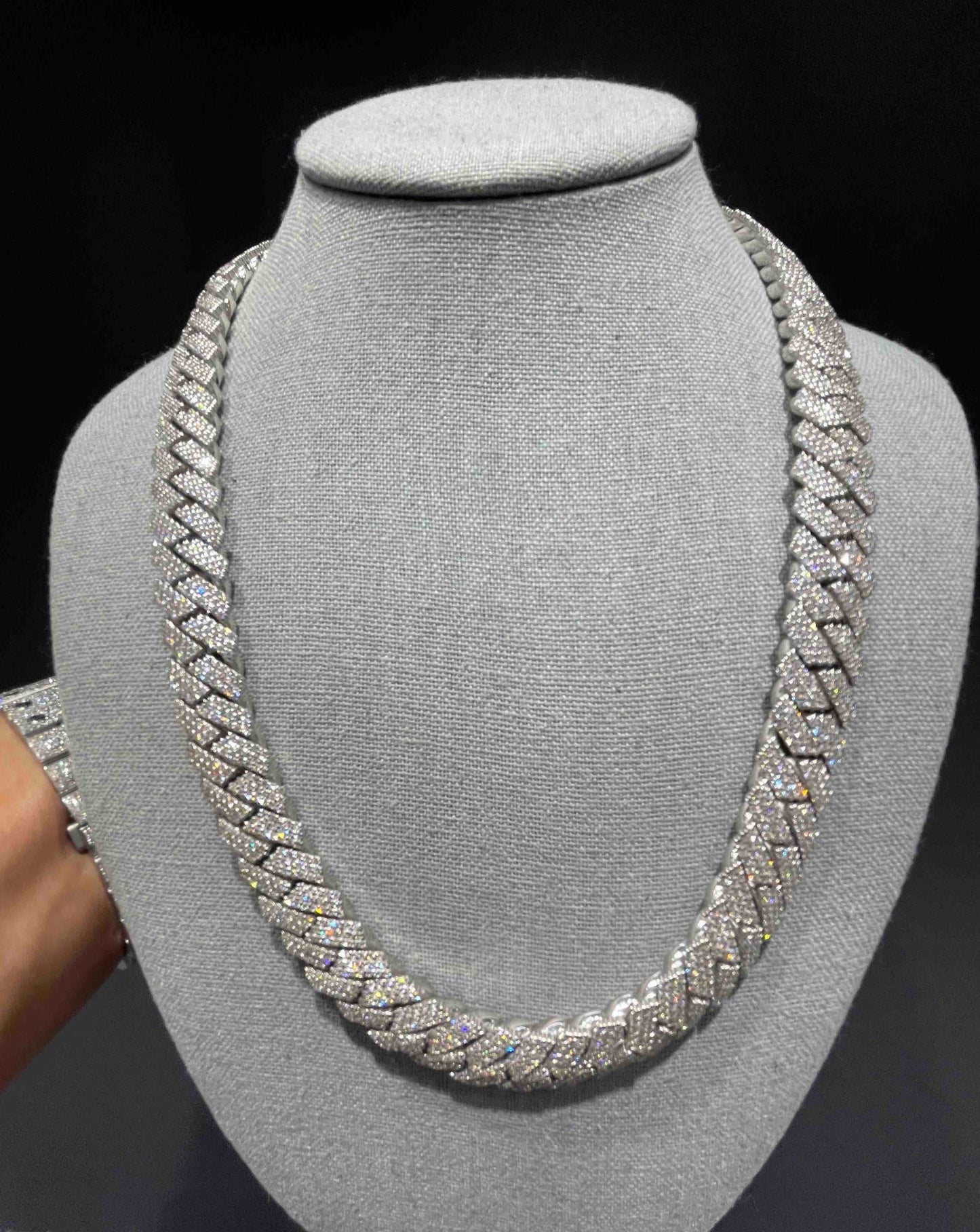 10k White Gold VVS Iced Out Cuban Chain | 273 Grams | 25 ct