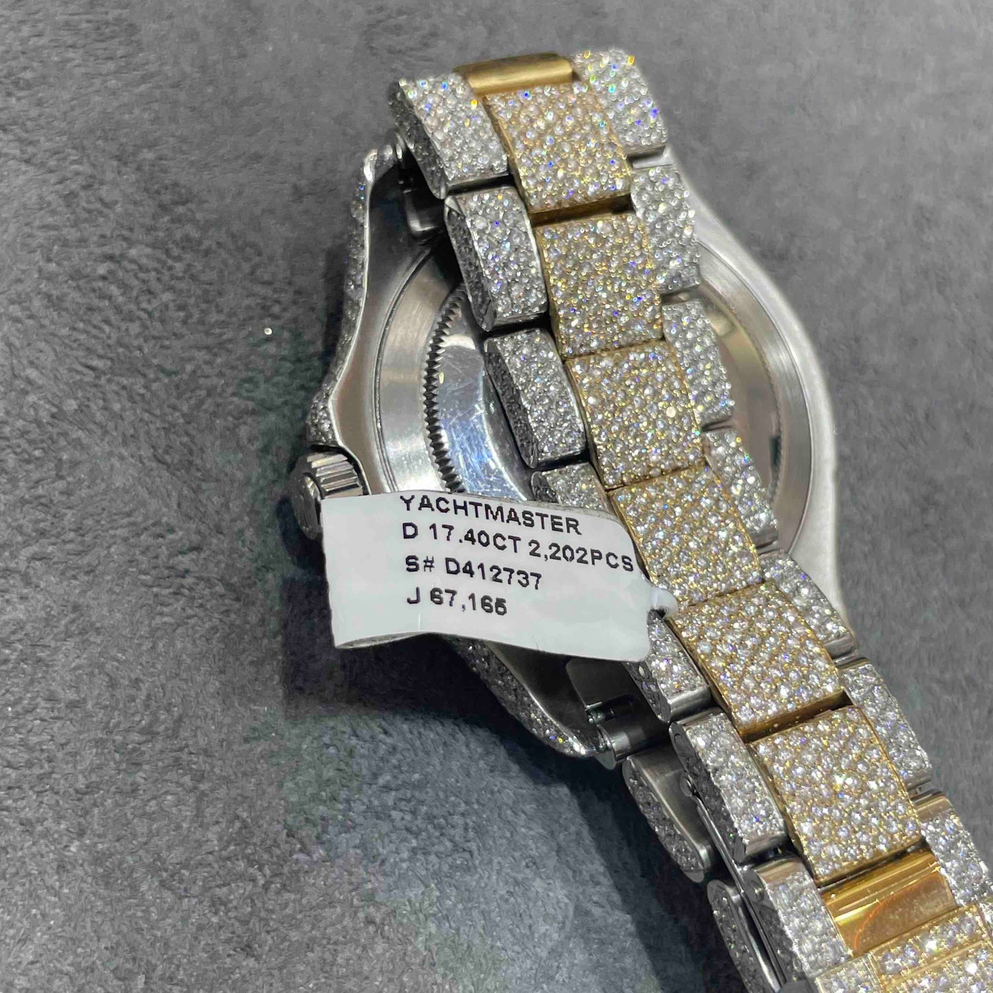 Yacht Master Iced Out 40mm ROLEX Two-Tone | 18k Gold | 22cts Vs-1