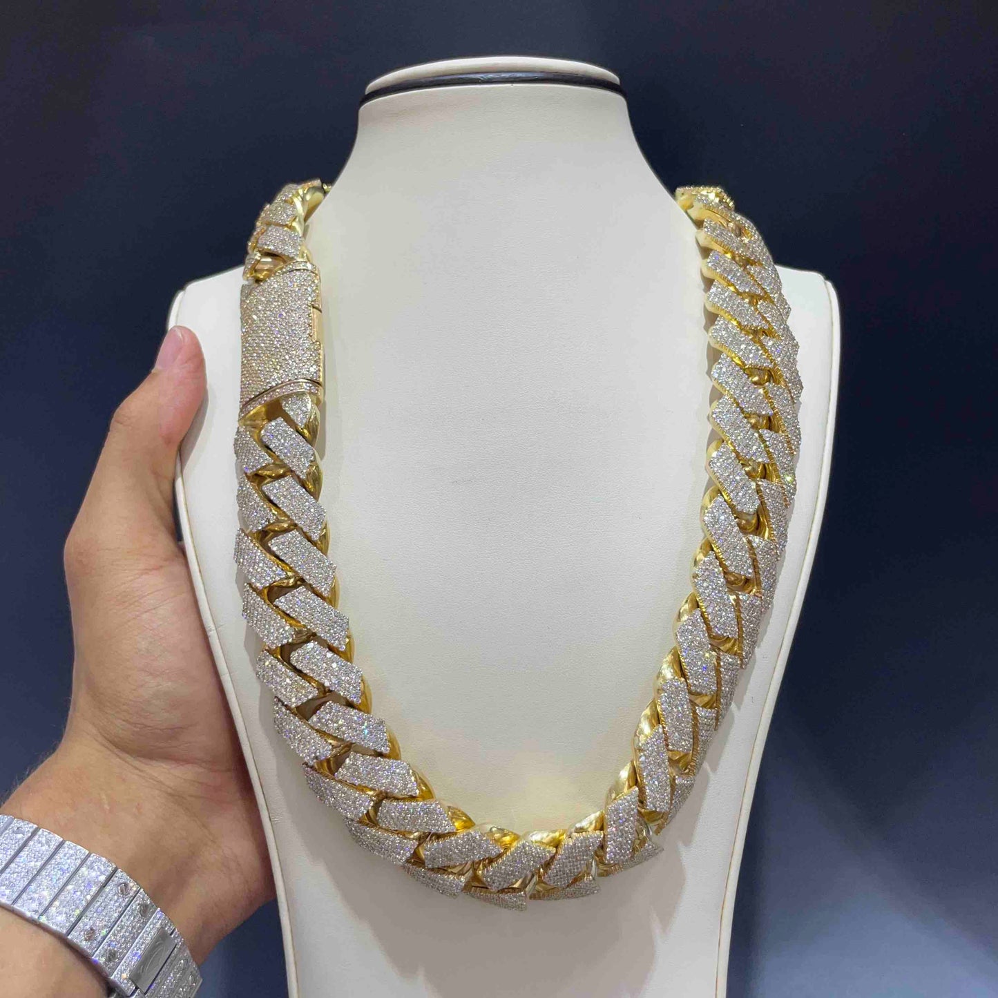 14k BUST DOWN KILO CUBAN LINK CHAIN | 1200 Grams 90 ct