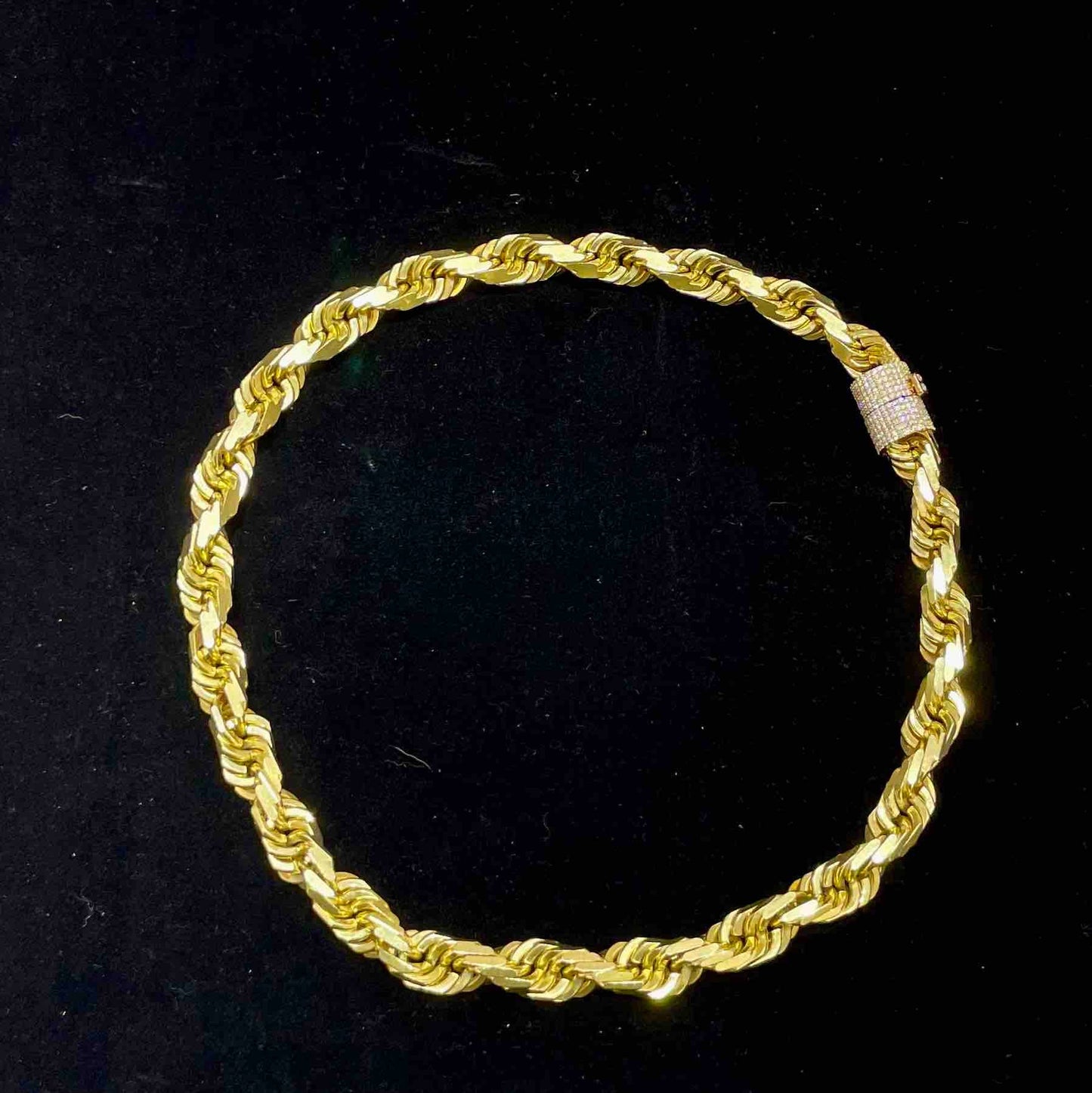 14k Solid "HEAVY" 623 gram Rope Chain with Bust Down Lock