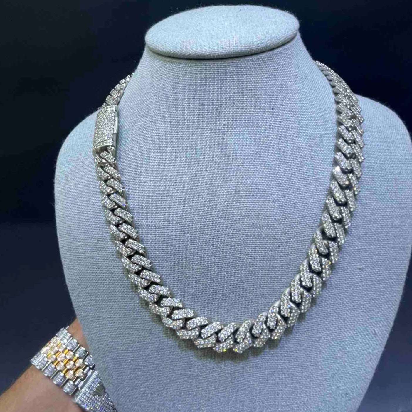 10k ICED MIAMI CUBAN LINK 24cts.t.w. VS1 Diamonds | White Gold | "Iced Bust Down" Chain