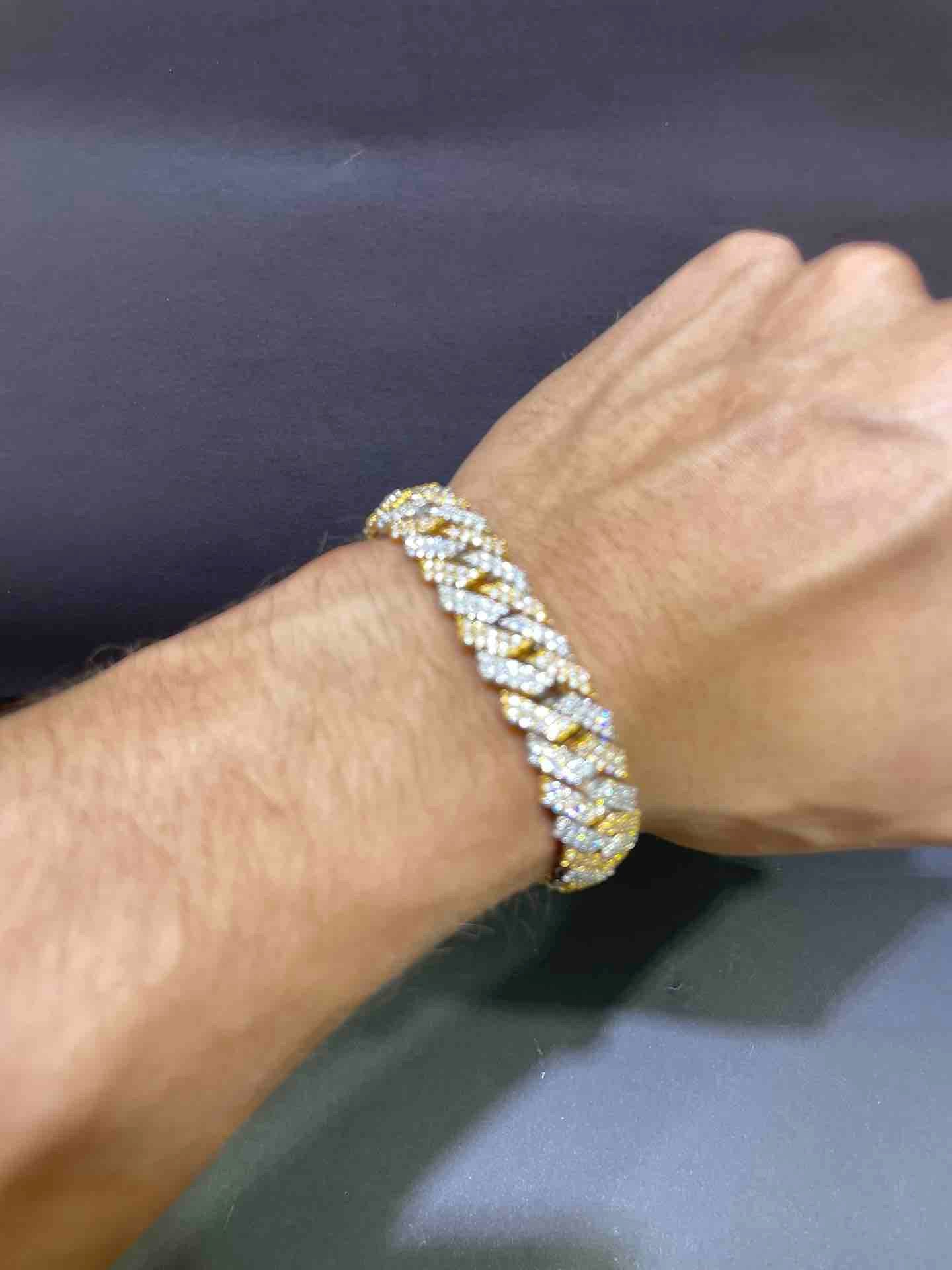 New SUPER ICED VVS1 ICED MIAMI BUST DOWN CUBAN LINK BRACELET | 15 cts