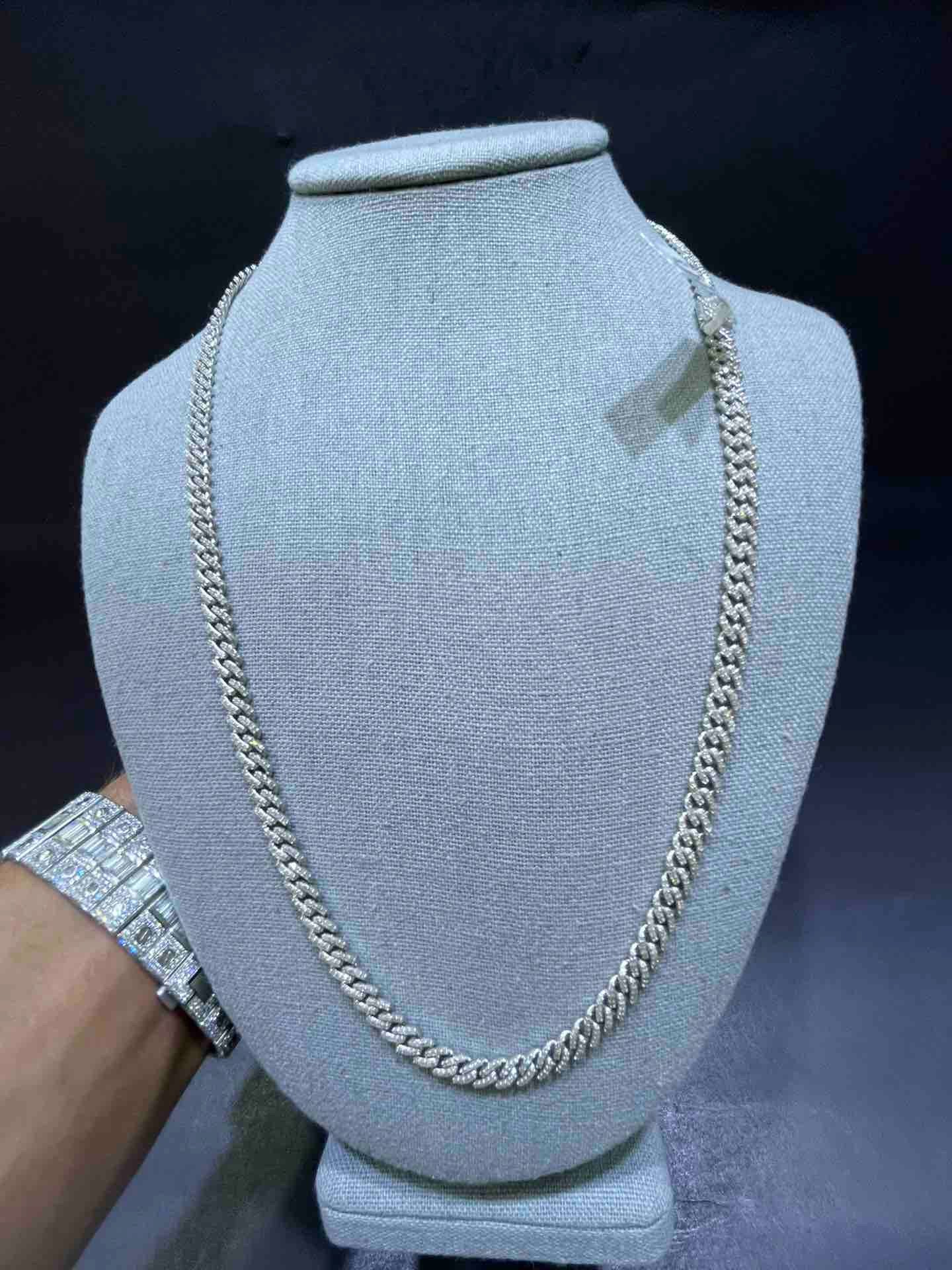 10k White Gold Iced Cuban Link Chain | 6 ct