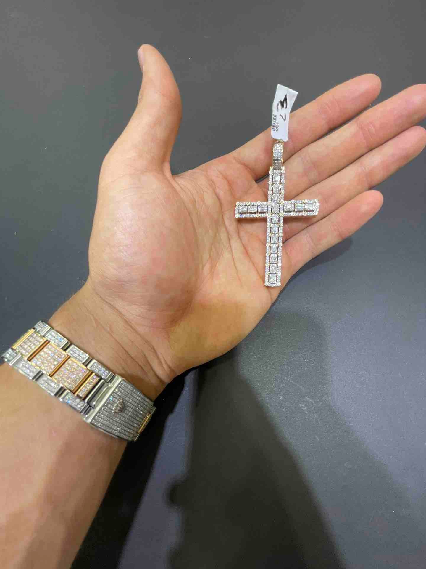 New 14k Large Vs1 Natural Diamonds 💎 Baguette Cross Pendant
