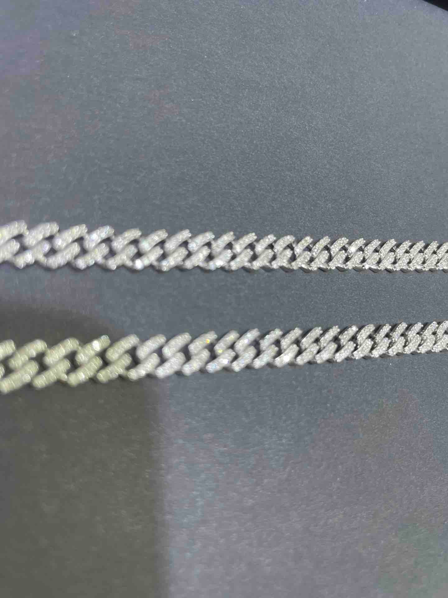 10k White Gold Iced Cuban Link Chain | 6 ct
