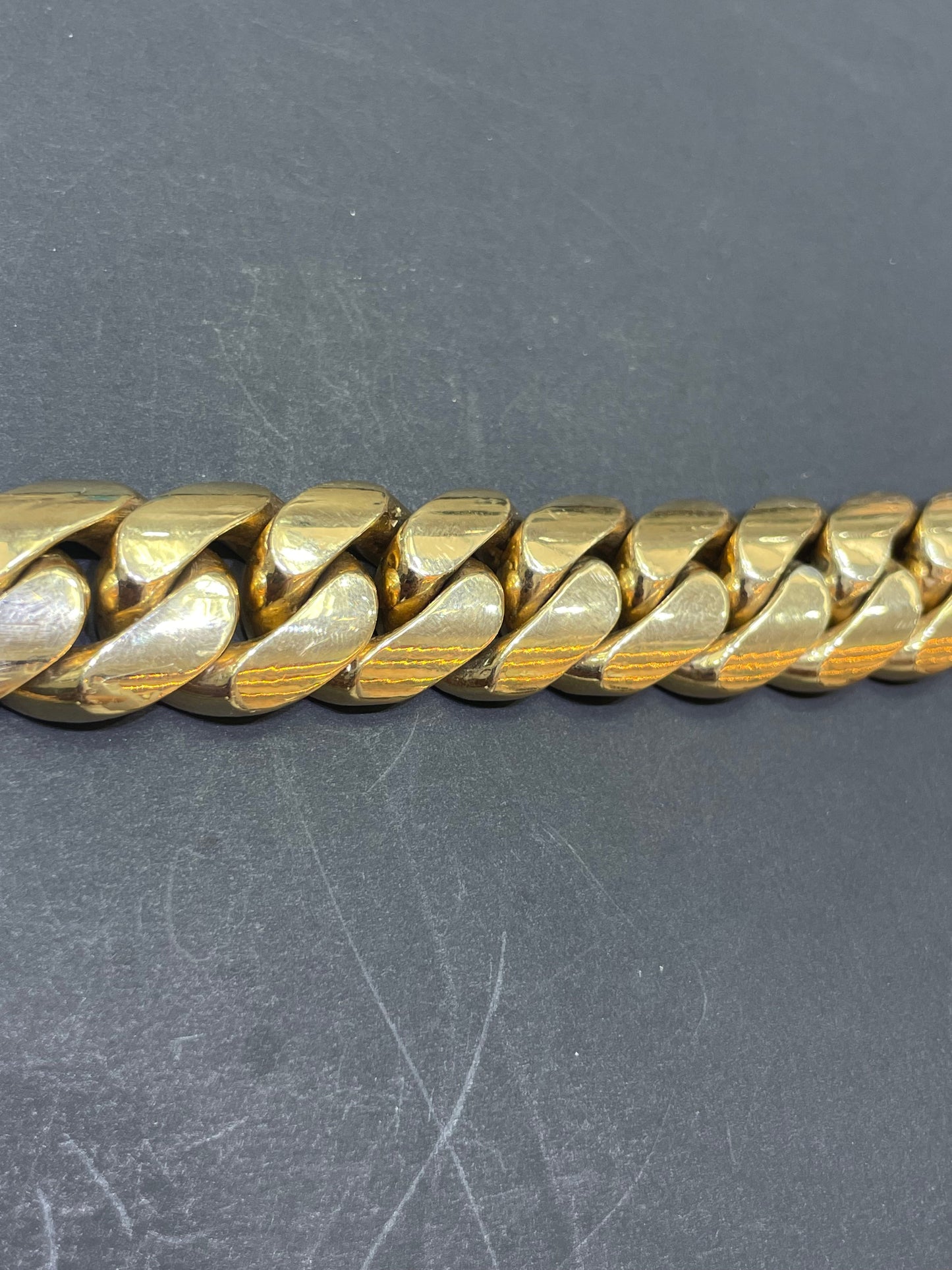 10k Miami Cuban Link Bracelet 22MM | 257 Grams