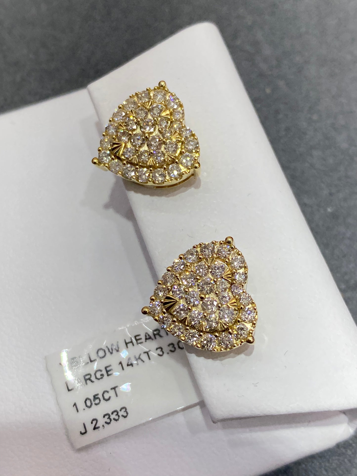 14k Vs1 natural diamonds yellow gold 1.2cts.t.w. Heart earrings
