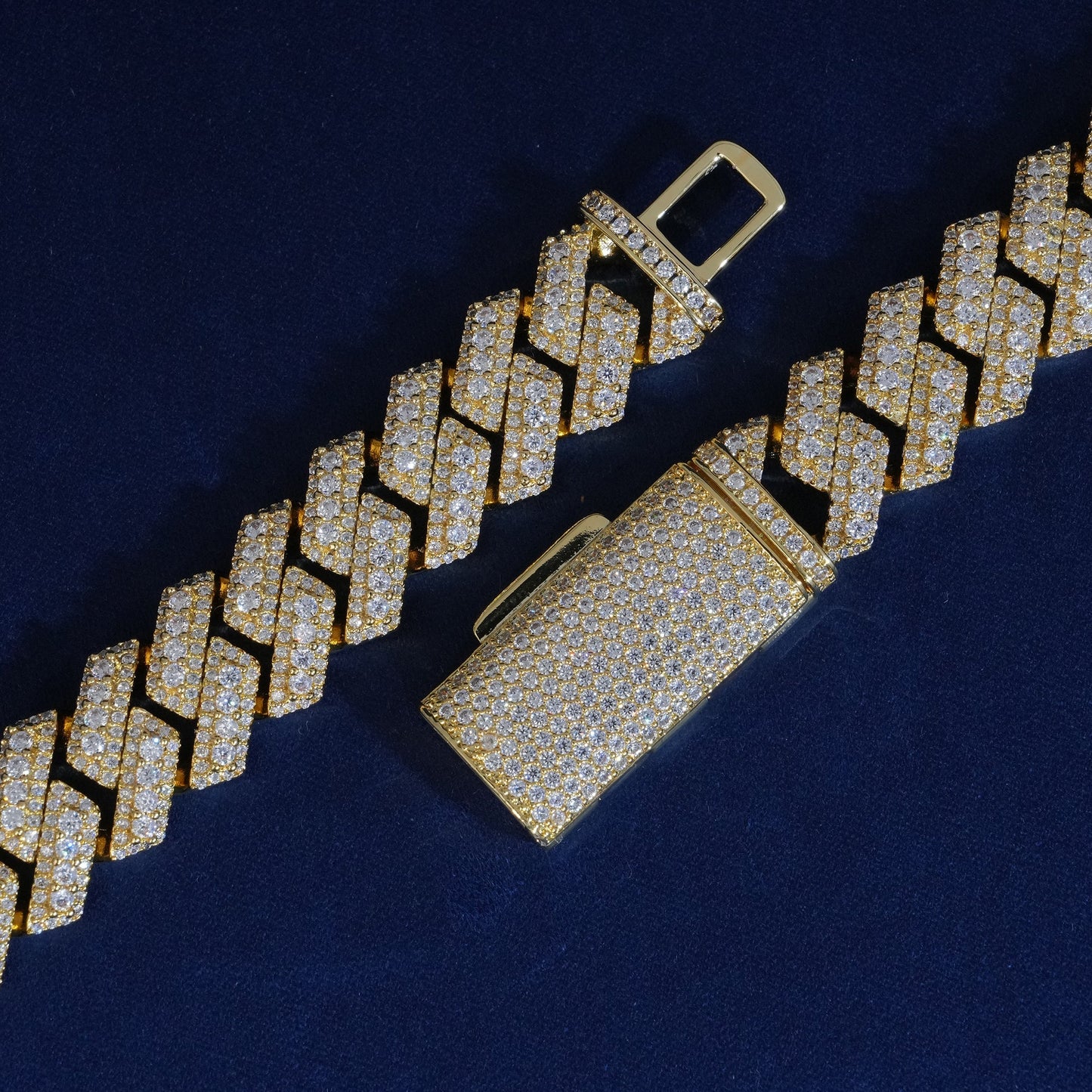 15mm Diamond Layered Cuban Link Chain