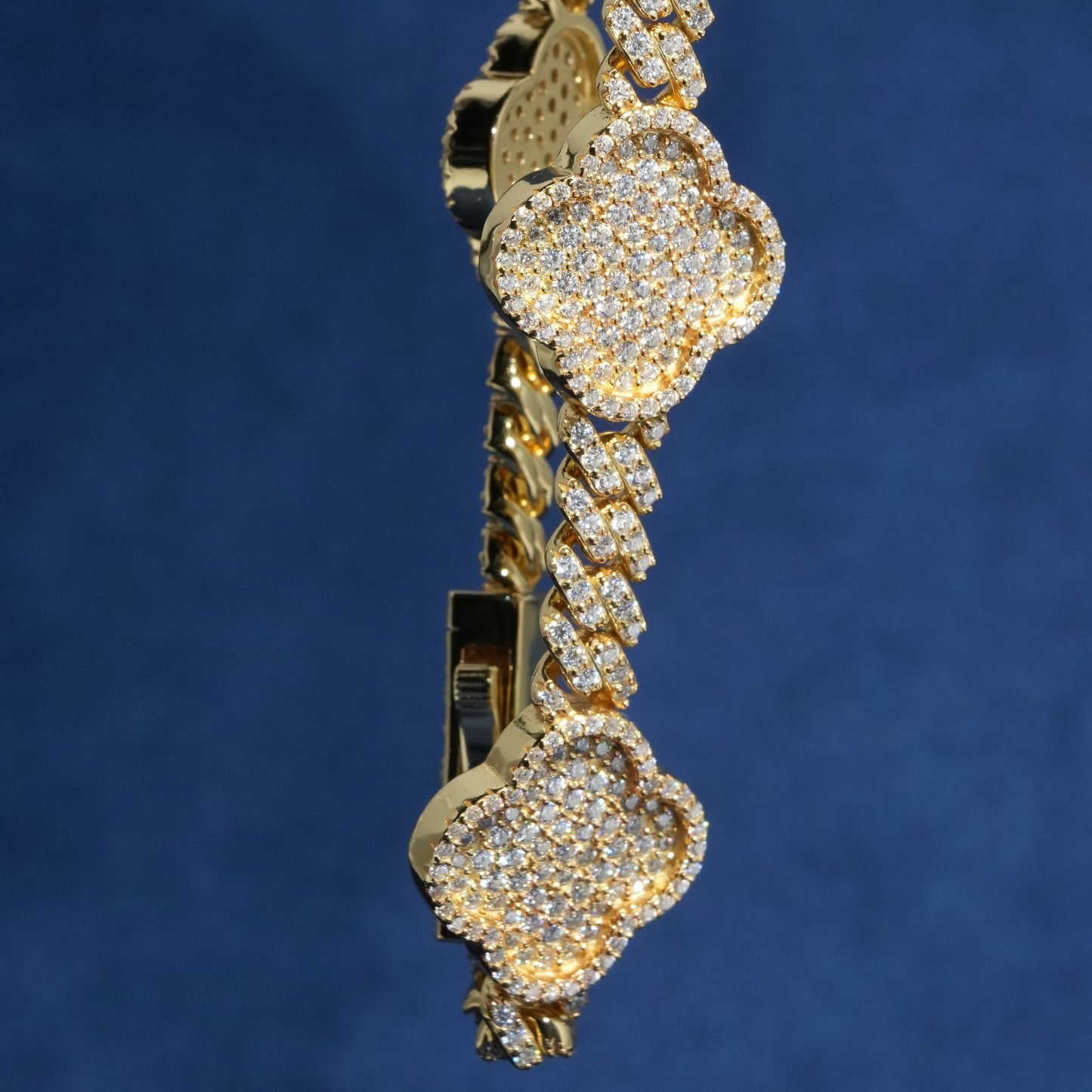 Diamond Clover Bracelet in Sterling Silver