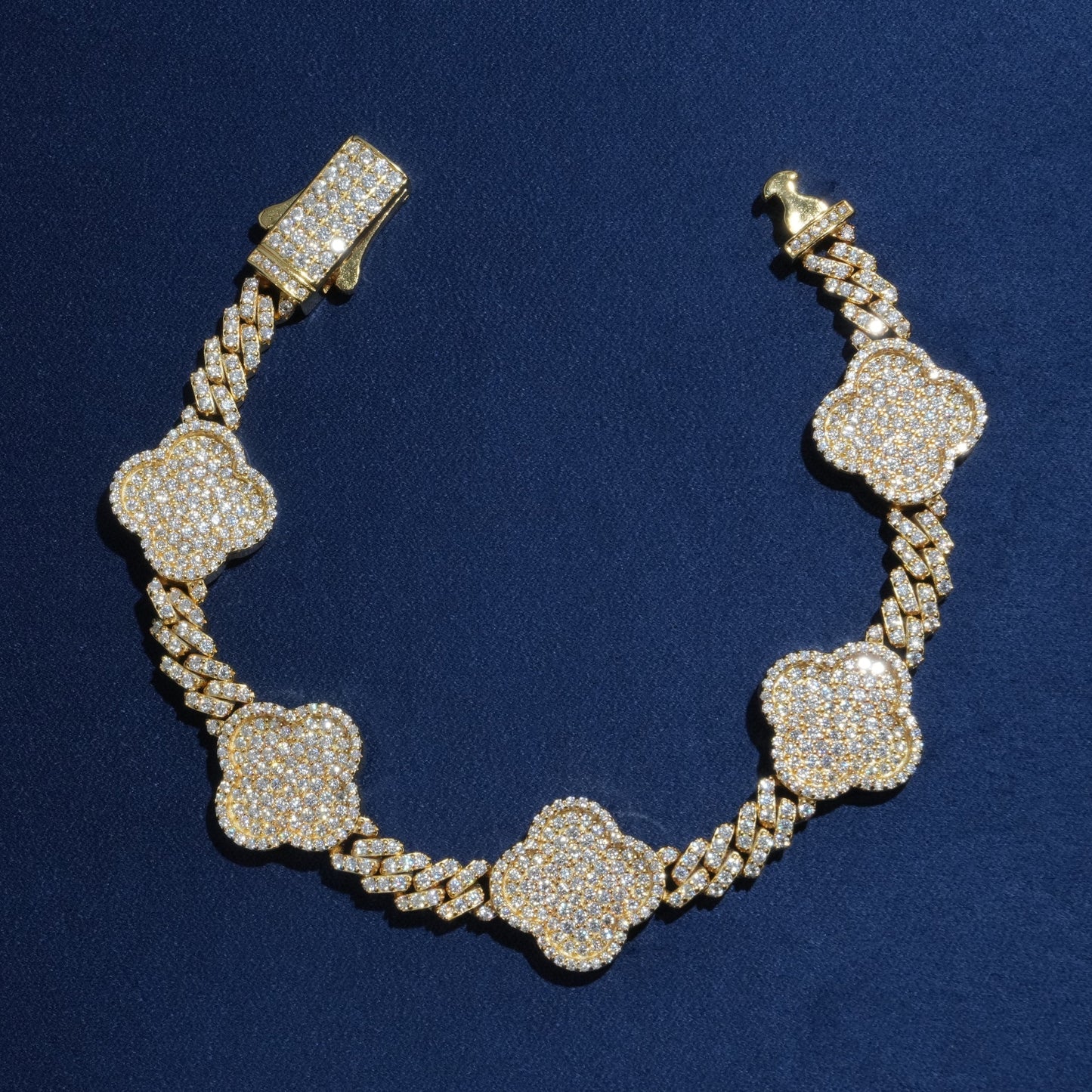 Diamond Clover Bracelet in Sterling Silver