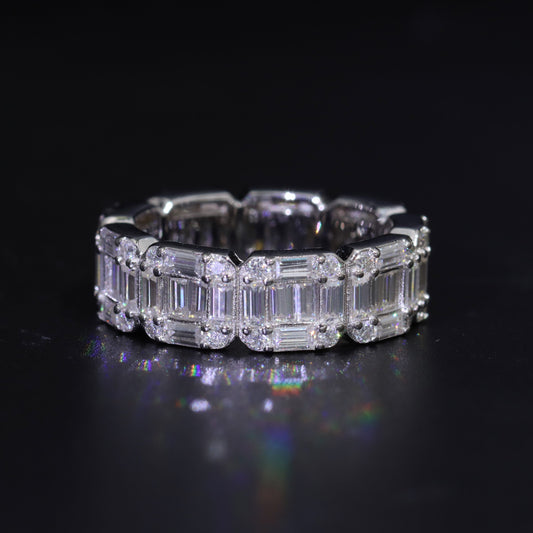 Moissanite Clustered Ring Band