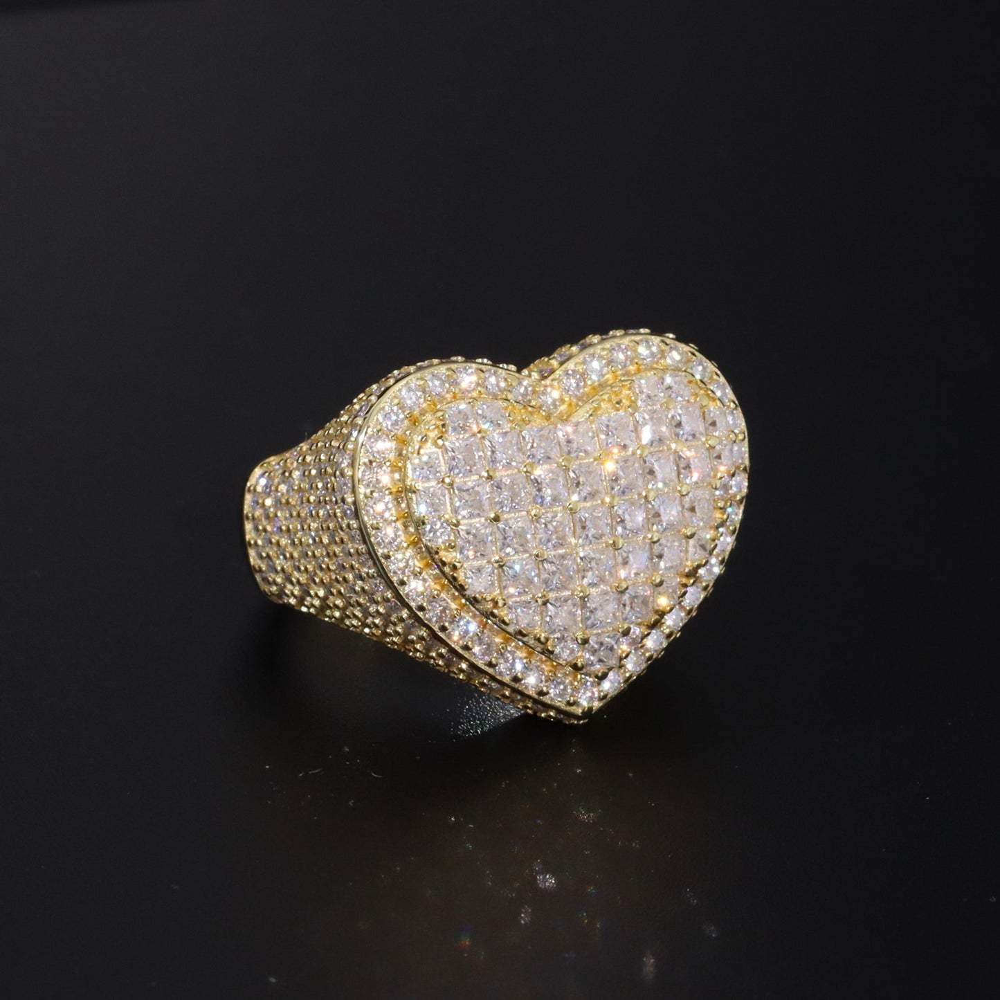Moissanite Diamond Heart Signet Ring