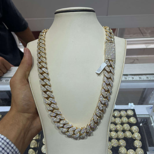 10k Rose Gold Cuban Link Bust Down | 600 Grams | 60+ Cts