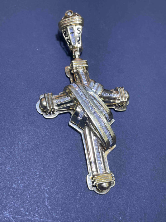 Designed Gold Cross Pendant
