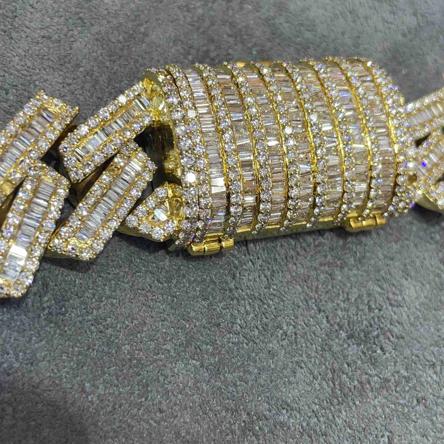 10K BUST DOWN KILO CUBAN LINK | 525 GRAM | BAGUETTE VS-1
