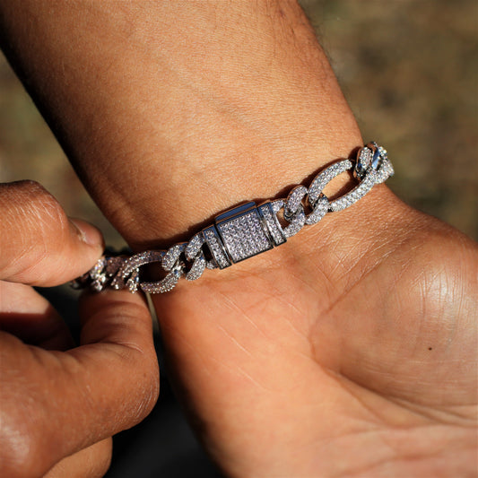 10mm Diamond Figaro Bracelet in White Gold