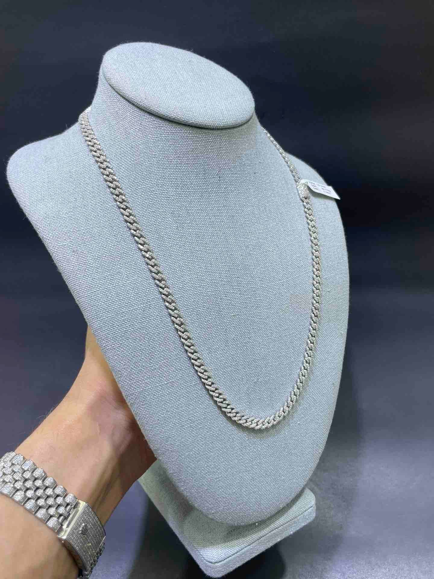 10k White Gold Iced Cuban Link Chain | 6 ct