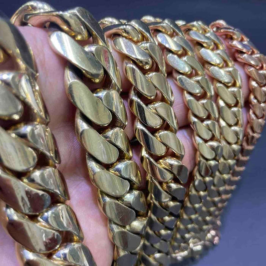 10K CUBAN BRACELET 161 Grams 17mm